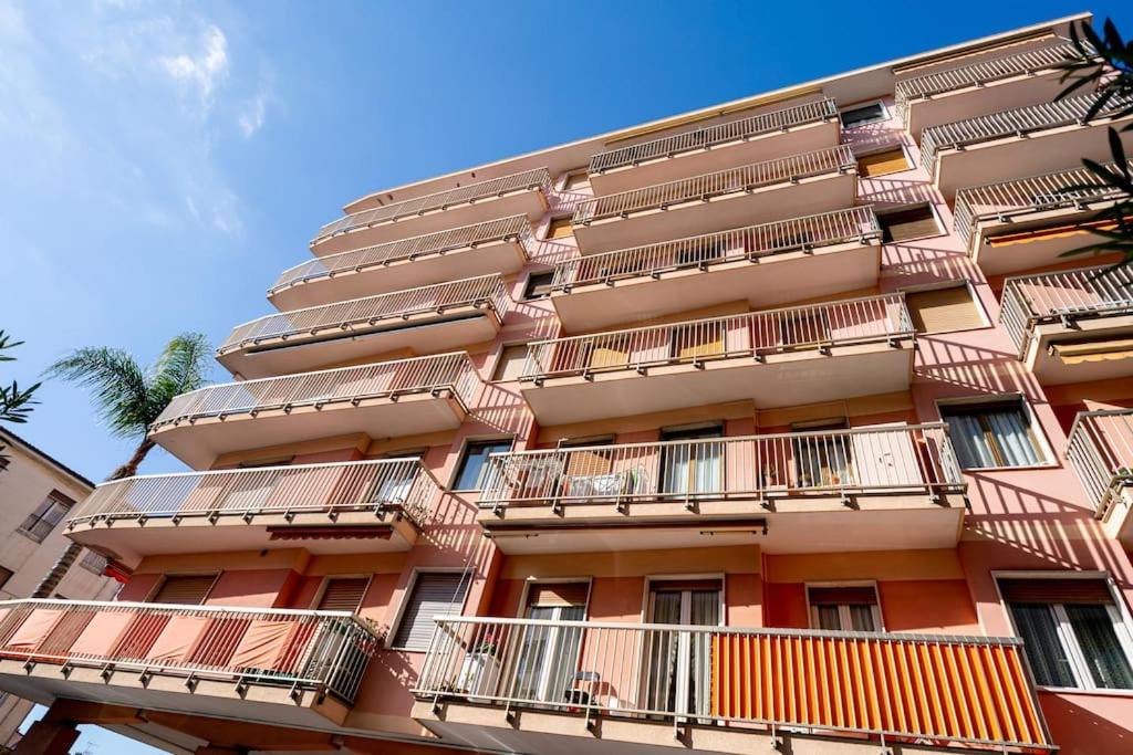 Artpartment - 2 Camere - Wifi - Garage Vallecrosia Ngoại thất bức ảnh